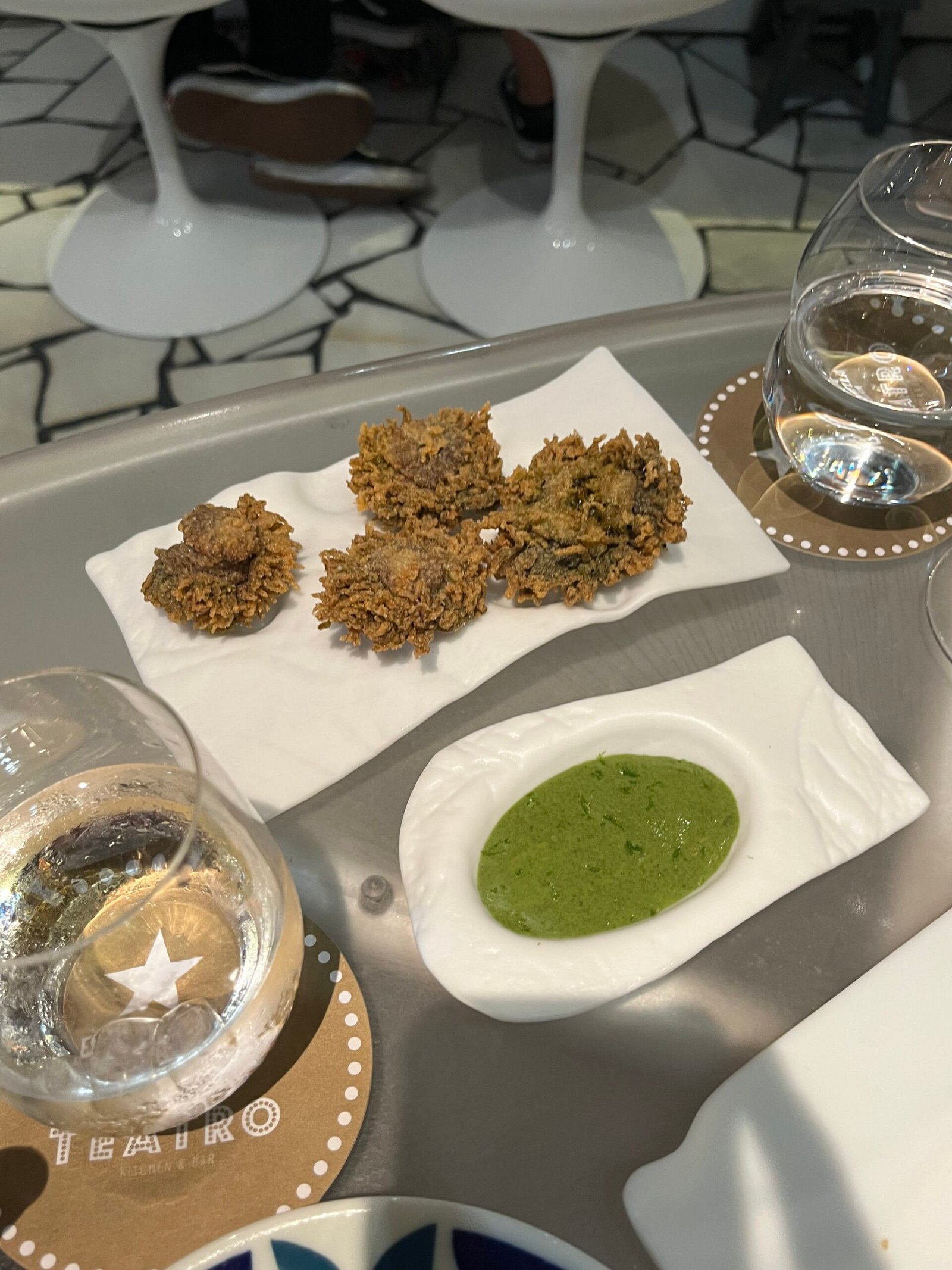 ortiguillas teatro kitchen